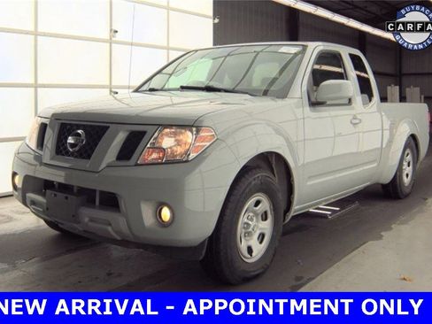 Used 2018 Nissan Frontier S image 1