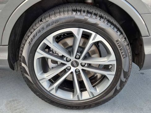 Used 2025 Audi Q7 2.0T Premium w/ Convenience Plus Package image 12