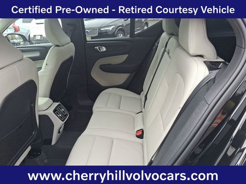Certified 2025 Volvo XC40 B5 Ultra w/ Protection Package Premier image 10