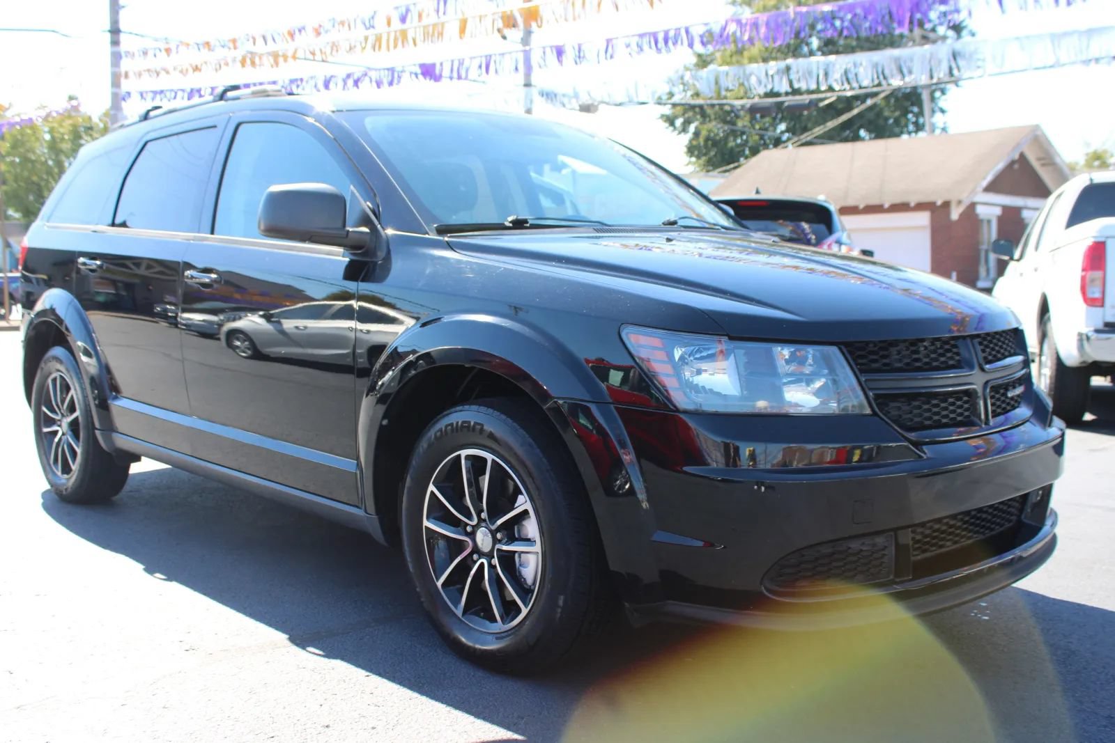 Used 2017 Dodge Journey SE w/ Flexible Seating Group FWD image 4