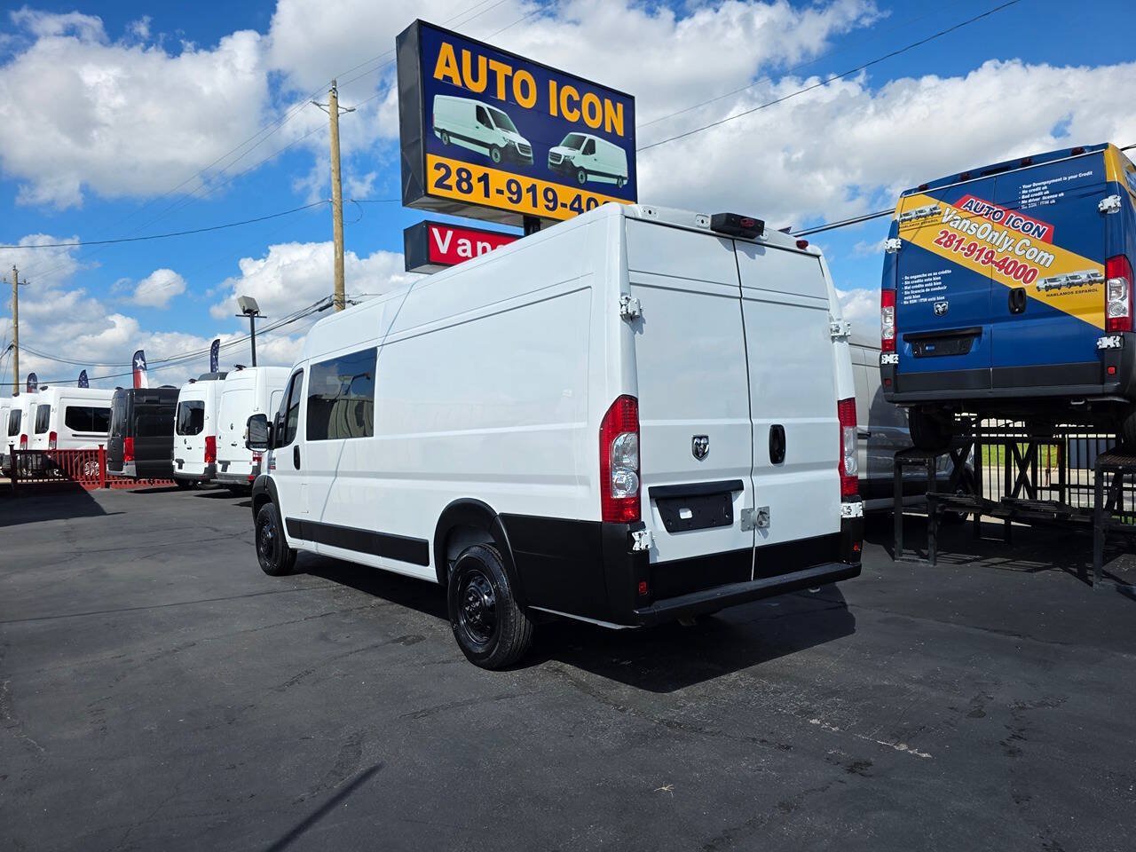 Used 2022 RAM ProMaster 3500 FWD image 2