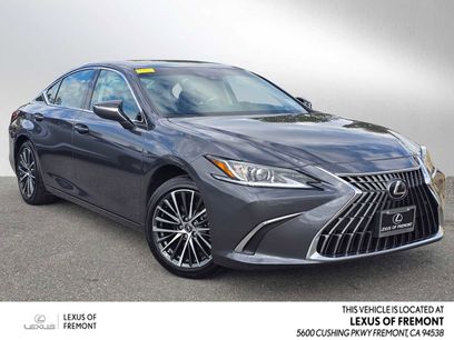 Certified 2025 Lexus ES 300h w/ Premium Package