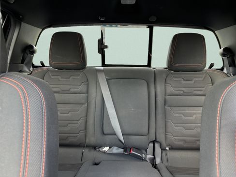 Used 2026 Nissan Frontier PRO-4X AWD/4WD image 14