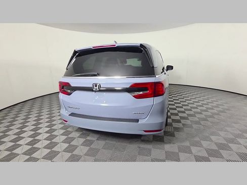 Used 2023 Honda Odyssey Sport image 38