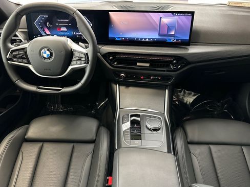 Used 2025 BMW 430i Coupe w/ Convenience Package image 26