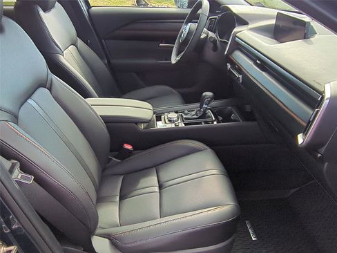 New 2026 MAZDA CX-50 AWD 2.5 S w/ Weather Package image 21
