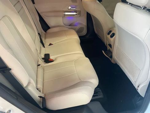 New 2026 Mercedes-Benz GLB 250 4MATIC image 19