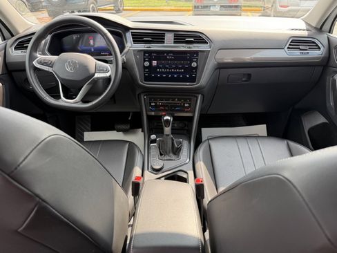 Used 2024 Volkswagen Tiguan Wolfsburg Edition image 20
