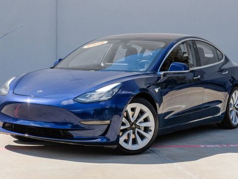 Used 2018 Tesla Model 3 Long Range image 6