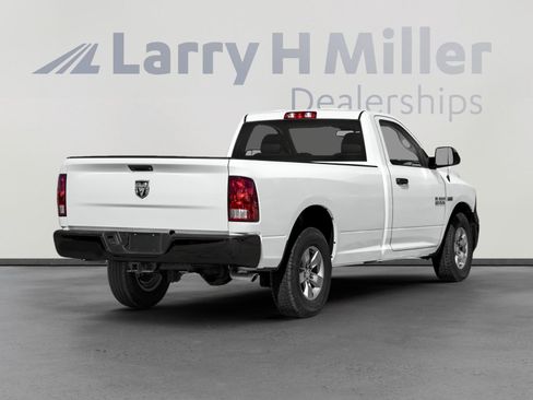 Used 2019 RAM 1500 Tradesman w/ Tradesman SXT Package image 2
