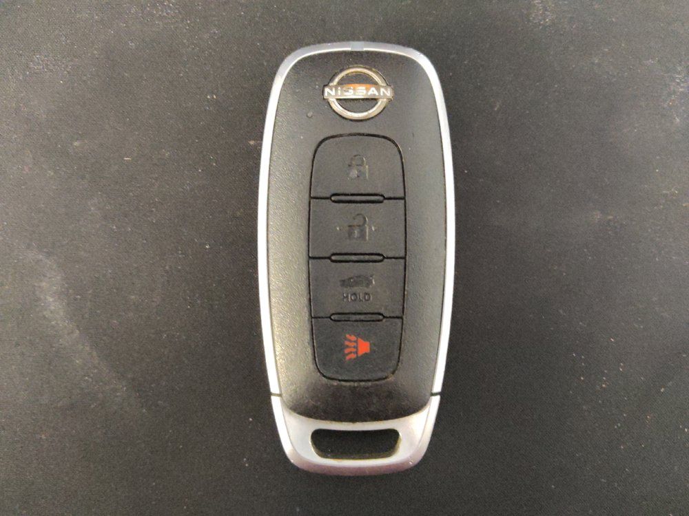 Used 2023 Nissan Versa SV FWD image 32