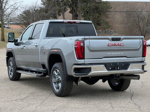 New 2026 GMC Sierra 2500 SLT w/ SLT Premium Package image 18