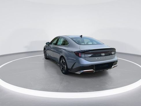 New 2026 Hyundai Sonata SEL FWD image 6