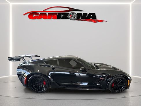 Used 2017 Chevrolet Corvette Grand Sport RWD image 4