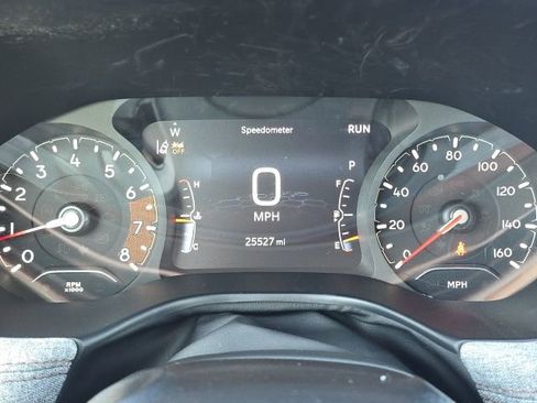 Used 2022 Jeep Compass Latitude image 24