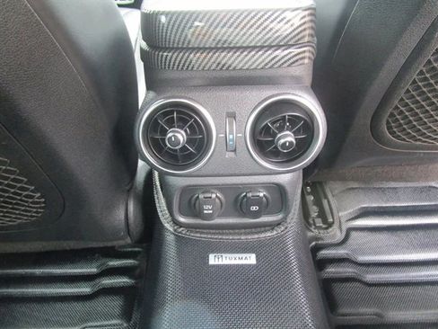 Used 2022 Kia Stinger GT2 AWD/4WD image 19