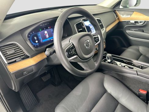Certified 2024 Volvo XC90 B5 Plus image 10