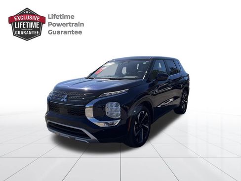 Used 2024 Mitsubishi Outlander FWD image 1