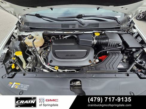 Used 2022 Chrysler Pacifica Touring-L FWD image 31