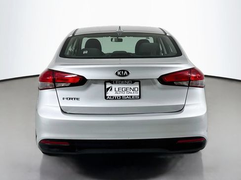 Used 2017 Kia Forte LX w/ LX Popular Package FWD image 6