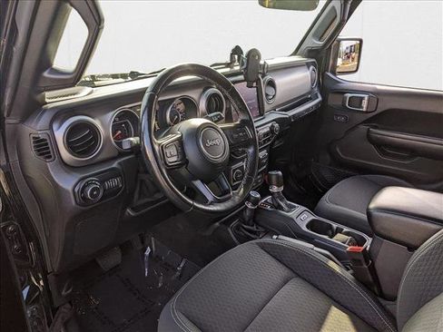 Used 2021 Jeep Wrangler Unlimited Sport image 10