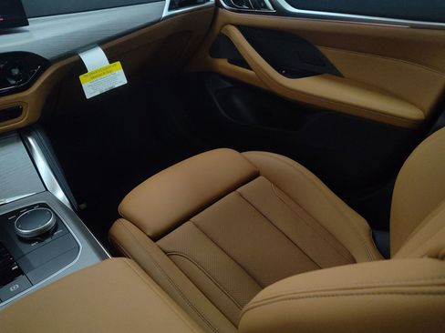 New 2026 BMW 430i xDrive w/ M Sport Package image 25