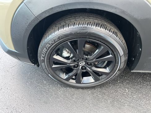 Certified 2025 MAZDA CX-30 Carbon image 39