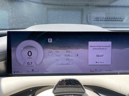 Used 2025 Genesis G80 2.5T Sport Prestige AWD/4WD image 37