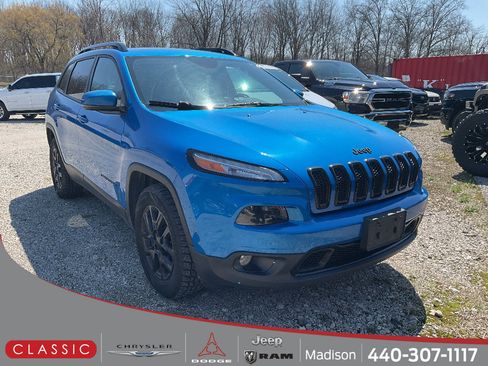 Used 2018 Jeep Cherokee Limited w/ High Altitude Package image 1