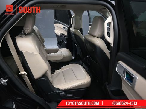 Used 2020 Ford Explorer Limited w/ Class III Trailer Tow Package image 36