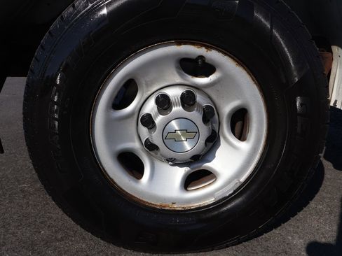 Used 2021 Chevrolet Express 3500 RWD image 23