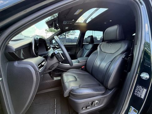 Used 2023 Hyundai Palisade Calligraphy w/ Winter Package AWD/4WD image 21