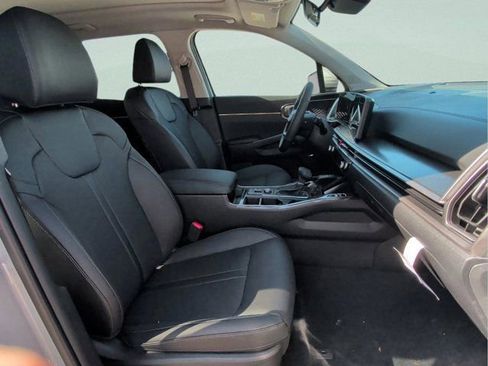 New 2026 Kia Sorento EX FWD image 15