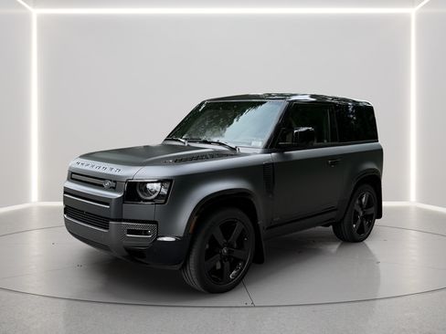 Certified 2025 Land Rover Defender 90 V8 AWD/4WD image 1
