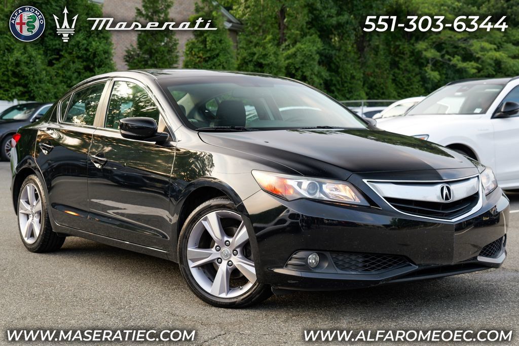 Used 2015 Acura ILX w/ Premium Package FWD image 1