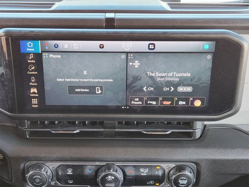 Used 2024 Jeep Wrangler Sport image 16