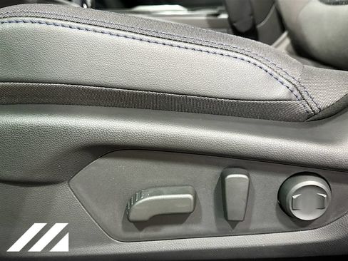 Used 2026 Subaru Forester Premium AWD/4WD image 19