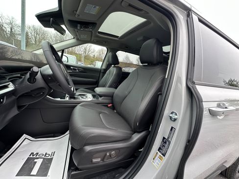 New 2026 Kia Carnival SX FWD image 28