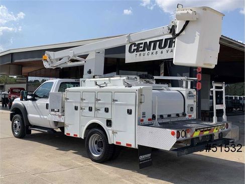 Used 2012 Ford F550 2WD Regular Cab Super Duty w/ PWR Equipment Group image 10