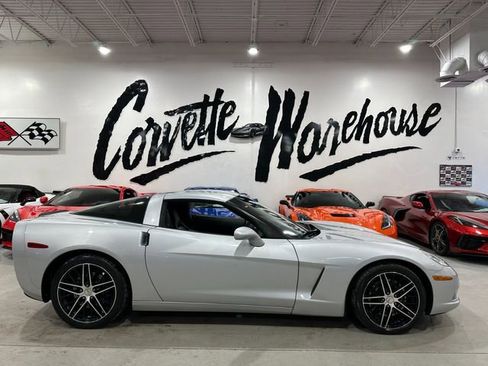 Used 2010 Chevrolet Corvette Coupe w/ Preferred Equipment Group image 9