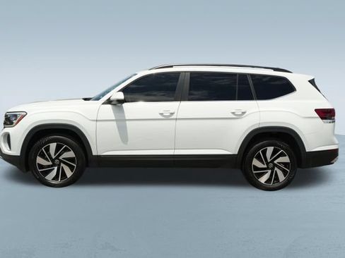 Used 2024 Volkswagen Atlas SE AWD/4WD image 4