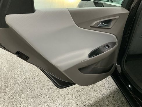 Used 2020 Chevrolet Malibu LS image 16