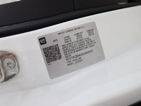 Used 2025 Chevrolet Corvette E-Ray AWD/4WD image 36