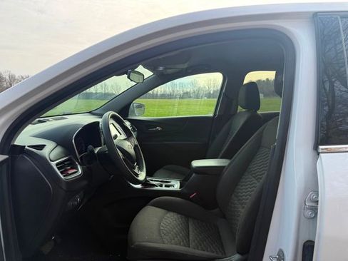 Used 2018 Chevrolet Equinox LT w/ LPO, Protection Package image 7