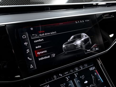 Used 2023 Audi S8 image 73