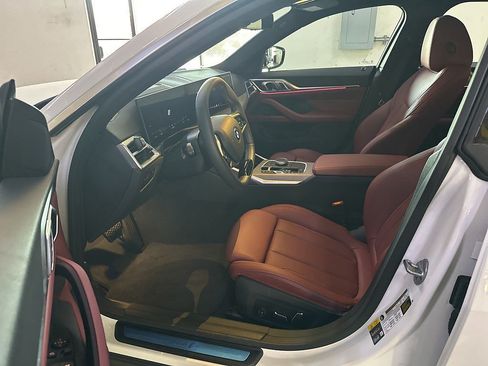 Used 2025 BMW i4 eDrive40 w/ Parking Assistance Package RWD image 7