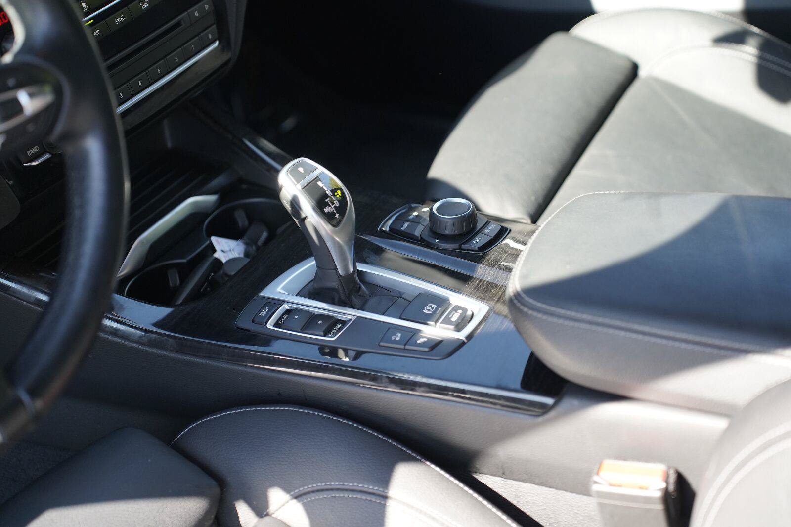 Used 2017 BMW X3 xDrive28i AWD/4WD image 10