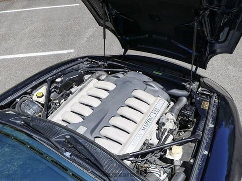 Used 2003 Aston Martin DB7 Vantage RWD image 17