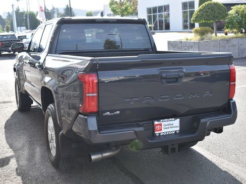 Certified 2025 Toyota Tacoma SR5 AWD/4WD image 7