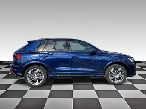 New 2025 Audi Q3 2.0T Premium image 2